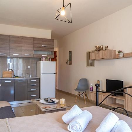 The View Apartment Makriyialos Bagian luar foto