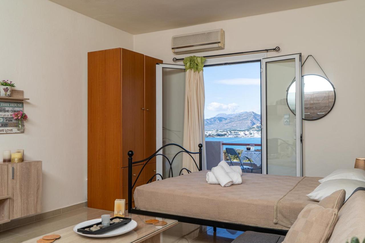 The View Apartment Makriyialos Bagian luar foto